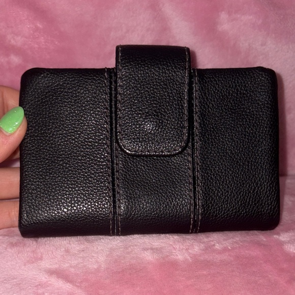 Fossil Handbags - Fossil Multifunction Black Leather Wallet NWOT
